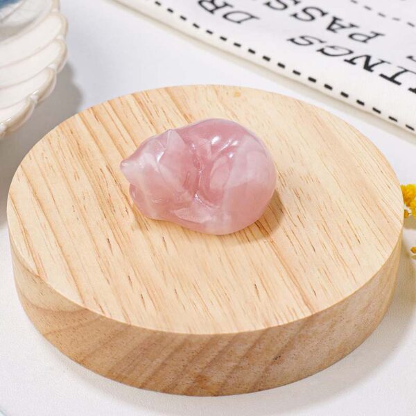 Crystals sleeping cat statue – pink rose quartz